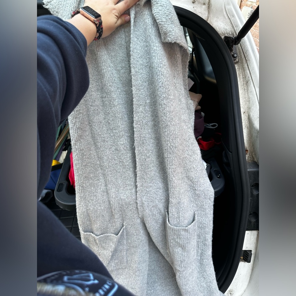 89th & Madison Gray Sweater